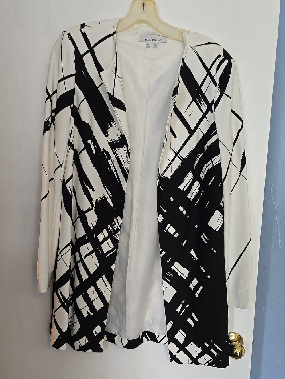 Kelly & Diane Vintage Open-Front Black & White Graphic Blazer Size 6